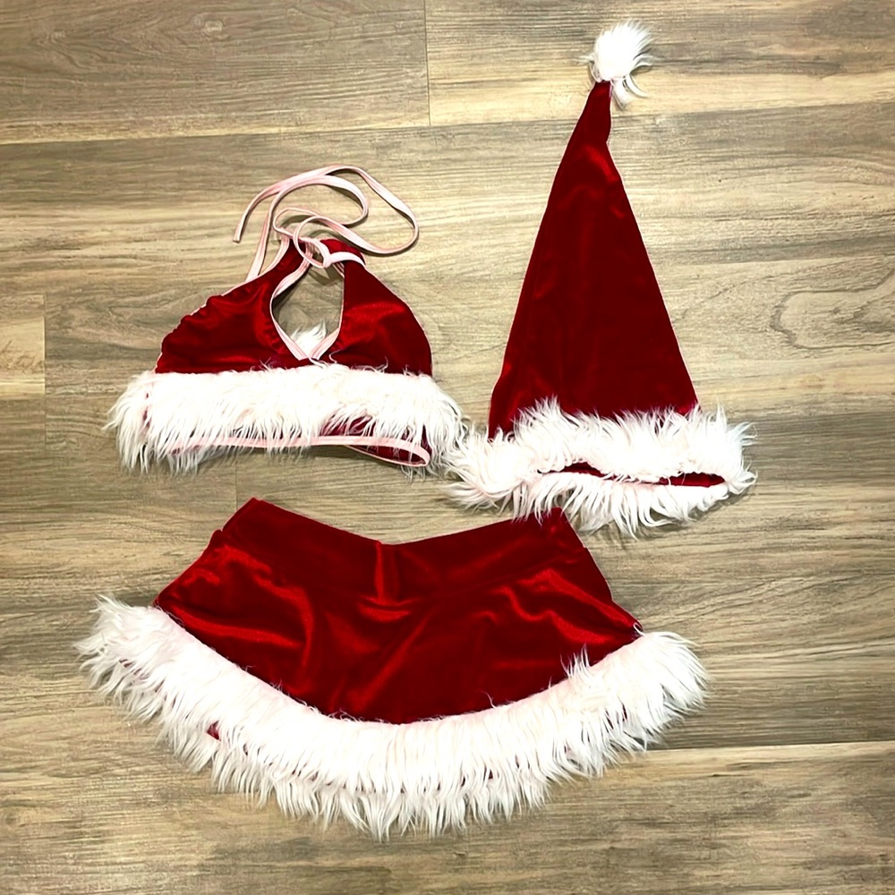 Ms. Santa Claus Skirt Set with Hat